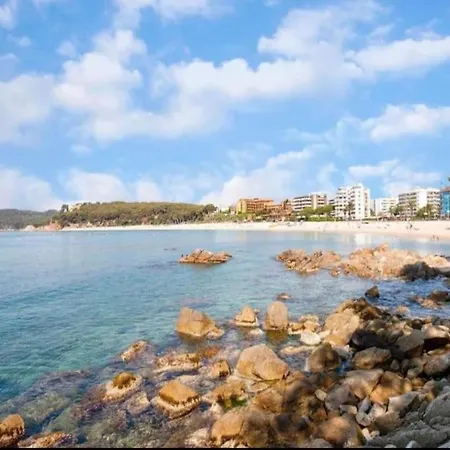 Seahomes Vacations - Coral Sun In Fenals 아파트